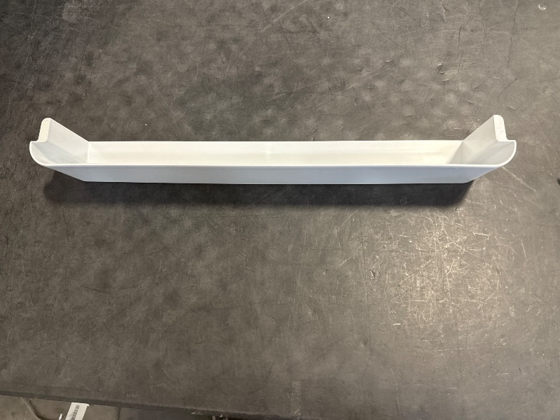 Photo 1 of  GE Haier Hotpoint Shelf P/N Wr71X30187