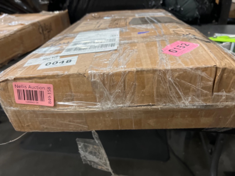 Photo 1 of Handwoven Laundry Hamper with Lid, Natural Water Hyacinth Heightened Feet Laundry Basket, Wicker Clothes Hamper with Removable Liner Bag