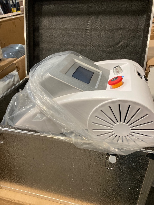 Photo 1 of Q Switched Nd Yag Laser Tattoo Removal Machine Eyebrow Pigment Freckle