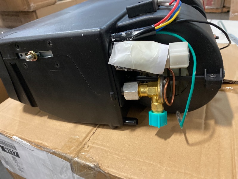 Photo 1 of Car Air Conditioner Evaporator Assembly, Air Conditioning Evaporator Assembly Unit ABS Metal Alloy 3 Speed Air Conditioning Evaporator Kit with Outlet Vents for RV Campers (12V)