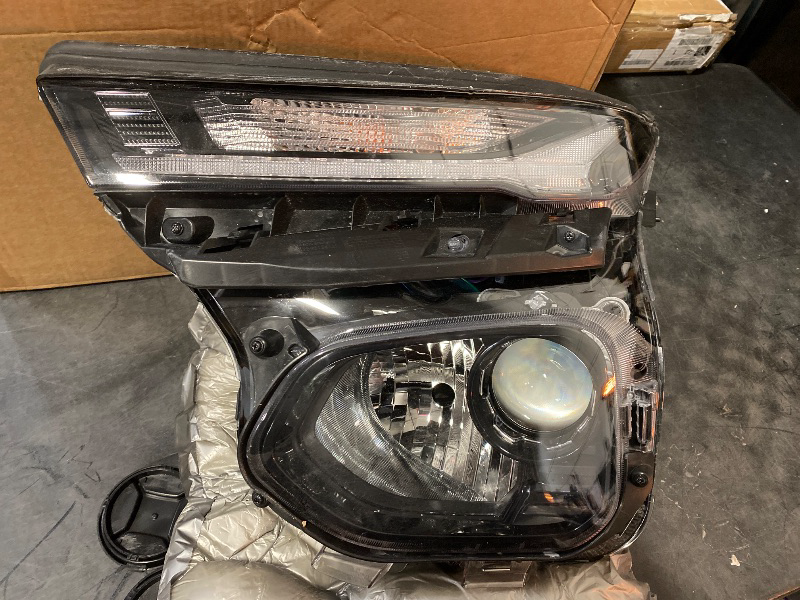 Photo 1 of Huray Left Headlight Assembly Fit for Chevy Trailblazer 2021-2023 LH LED Low Beam w/DRL Projector Headlamp Head Light Replacement for GM2502522 Driver Side
