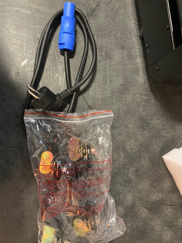 Photo 1 of Moving Head Stage Light, 6 Head Stage Bar Light Red La-s-er Beam DJ Party Disco Strobe Light DMX 4 Control Mode for Music Festival Birthday Wedding Dancing Wide Voltage European Plug