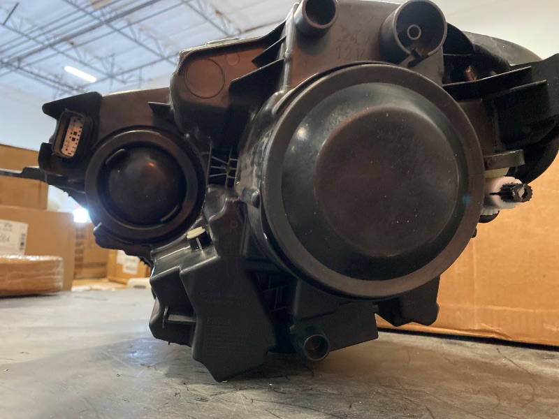 Photo 1 of Halogen W/DRL Fit For Ford EcoSport 2018-2023 Right Side Headlight Assy Chrome Mod-H19S-3917
