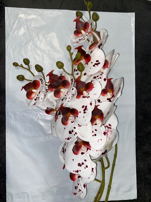 Photo 1 of Artificial Flowers 3pcs Package Artificial Phalaenopsis Flowers are Suitable for Home Decoration Wedding Party Photography Landscape and Other Occasions(White Purple)
