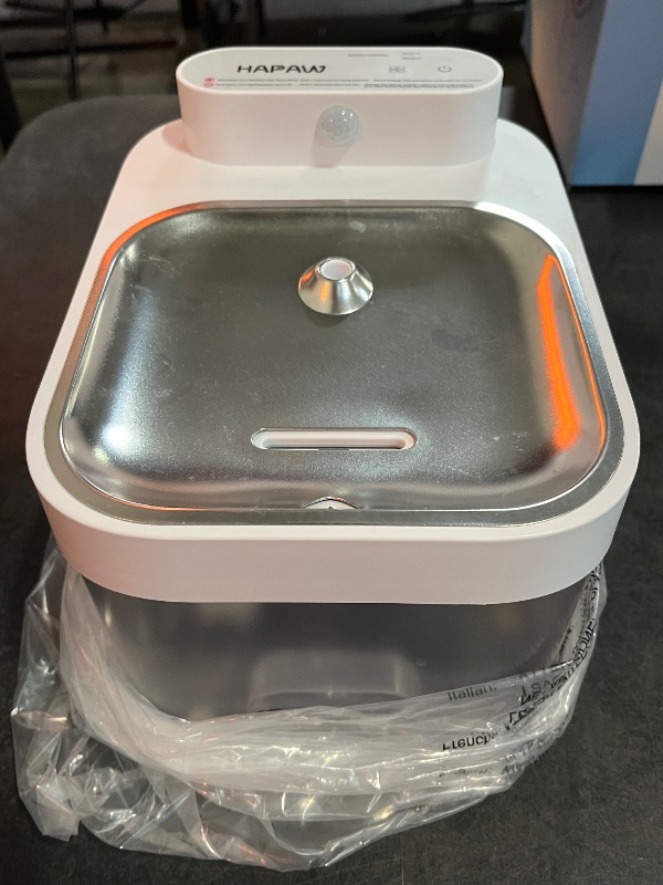 Photo 1 of Cat Water Fountain, Wastewater Separation & No Filter Cotton, Pet Water Dispenser with 101oz/3L Large Capacity Tank, Wireless Automatic Water Fountains for Cats Indoor Cat Watering Supplies
