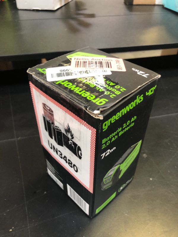 Photo 1 of Greenworks 40V 2.0Ah Lithium-Ion Battery (Genuine Greenworks Battery / 75+ Compatible Tools)1022411060000410
