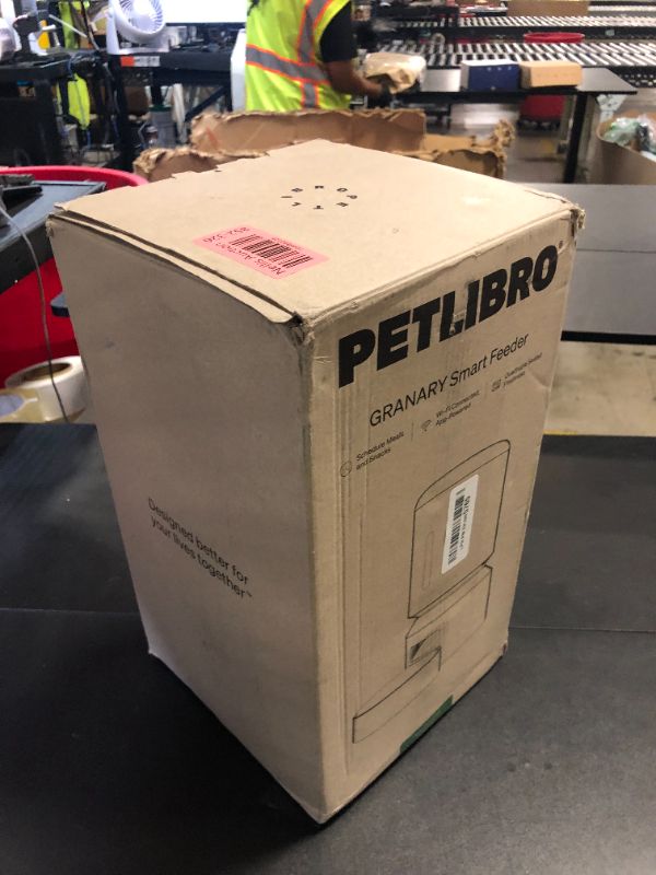 Photo 1 of PETLIBRO Automatic Cat Feeder, 5G WiFi Automatic Dog Feeder with Freshness Preservation, 5L Timed Cat Feeder with Low Food Sensor, Up to 10 Meals Per Day, Granary Pet Feeder for Cats, Black