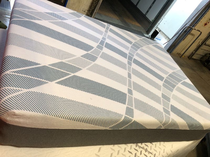 Photo 1 of 75x54x12in Mattress