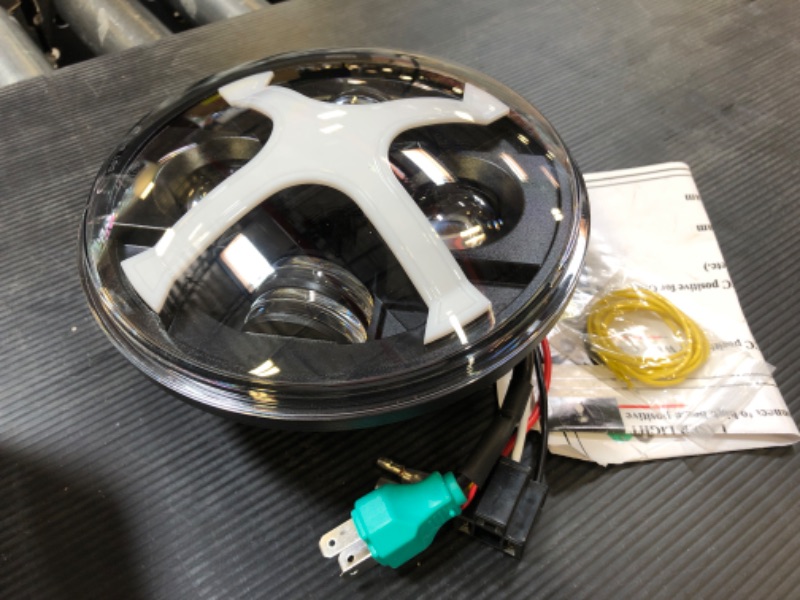 Photo 1 of  TUAUTO 7inch LED ad King, Electra Glide
 
 
