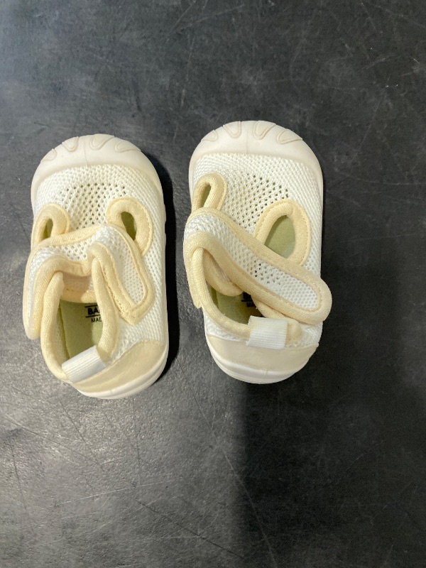 Photo 1 of 12-18 Months JIASUQI Baby Shoes for Girls Boys Barefoot Walking Shoes for Toddler Infant Beige 