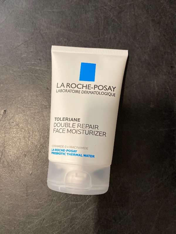 Photo 1 of La Roche-Posay Toleriane Double Repair Matte Moisturizer SPF 30, Lightweight Daily Face Moisturizer for Oily Skin & Combination Skin, With Niacinamide & Vitamin B3, Oil Free, Fragrance Free