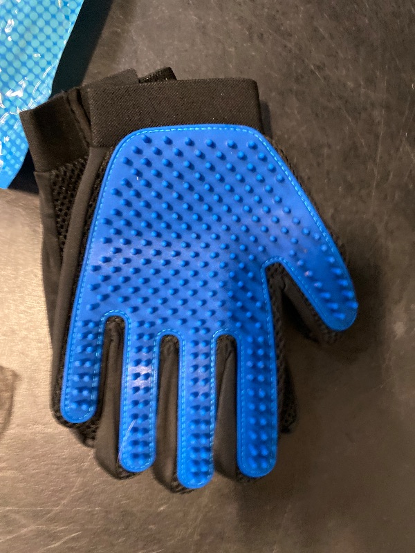 Photo 1 of Upgrade Efficient Pet Hair Remover Gloves - Gentle Shedding Brushes for Dogs, Cats & Horses with Long and Short Hair - 1 Pair (Blue)