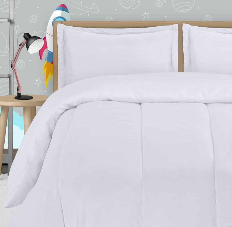 Photo 1 of Utopia Bedding All Season White Comforter Set with 2 Pillow Cases, 3 Piece Soft Brushed Microfiber Kids Bedding Set for Boys/Girls, Machine Washable (Twin)