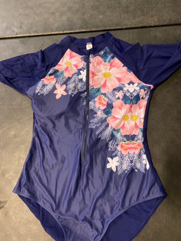 Photo 1 of Size XL Zando UPF 50+ Sun Protection Long Sleeve Rash Guard Swimsuit - Women's Quick Dry Surfing Bathing Suit with Built-in Removable Padded Bra Zip, Pink Flower (Size 10-12)