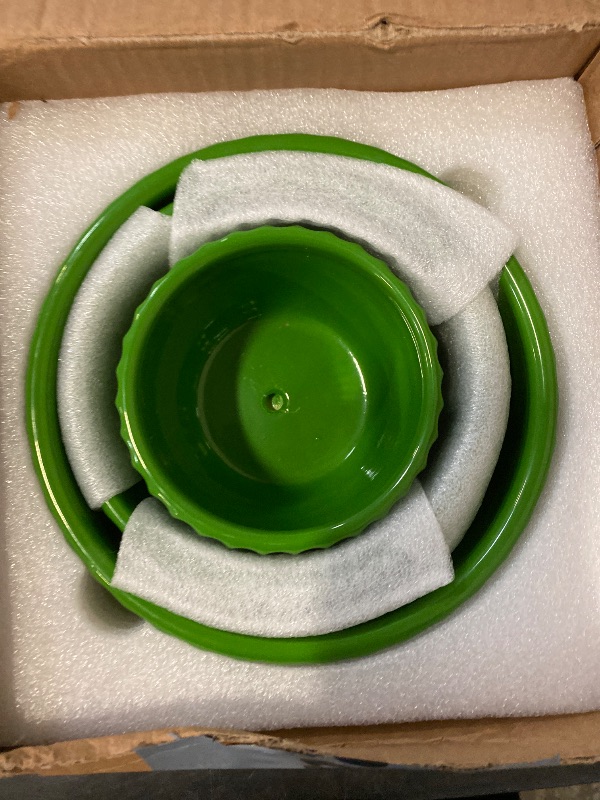Photo 1 of Ceramic Plant Pots,4"+5"+6" Inch,Green Flower Pots with Drainage Holes and Tray,Indoor Planters for Plants Pots,Home Office Decoration GIF for Plants,Succulent Pot Set of 3