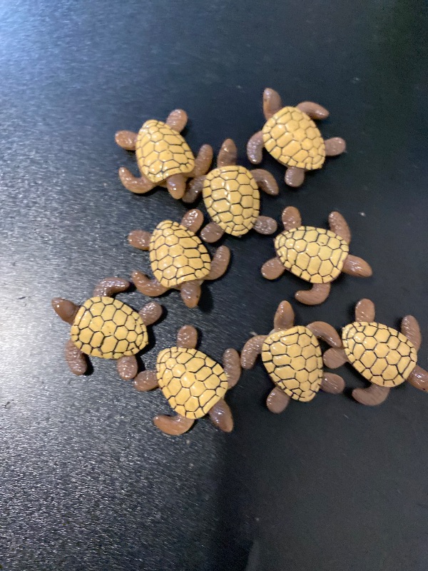 Photo 1 of VAIPI 9 Pcs Miniature Sea Turtles Sea Turtle Figures Ocean Animal Figurines Mini Turtle Figurines for DIY Home Fairy Garden Office Fish Tank Birthday Party Favor Decorations