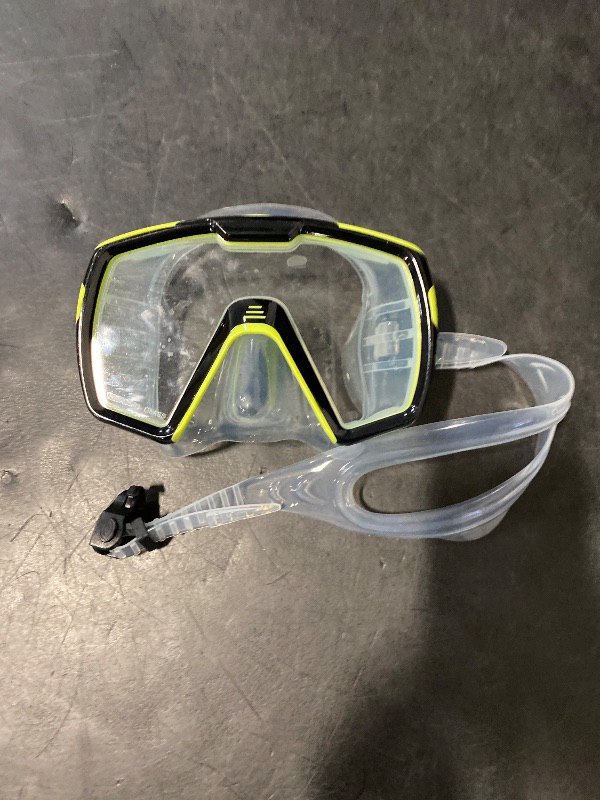 Photo 1 of Freela Adult Swim Goggles Mask for Adult with Nose Cover, Tempered Glass Anti Fog Waterproof 180° Clear Wide View men women