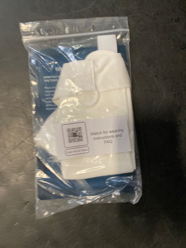 Photo 1 of Strassburg Sock White REG