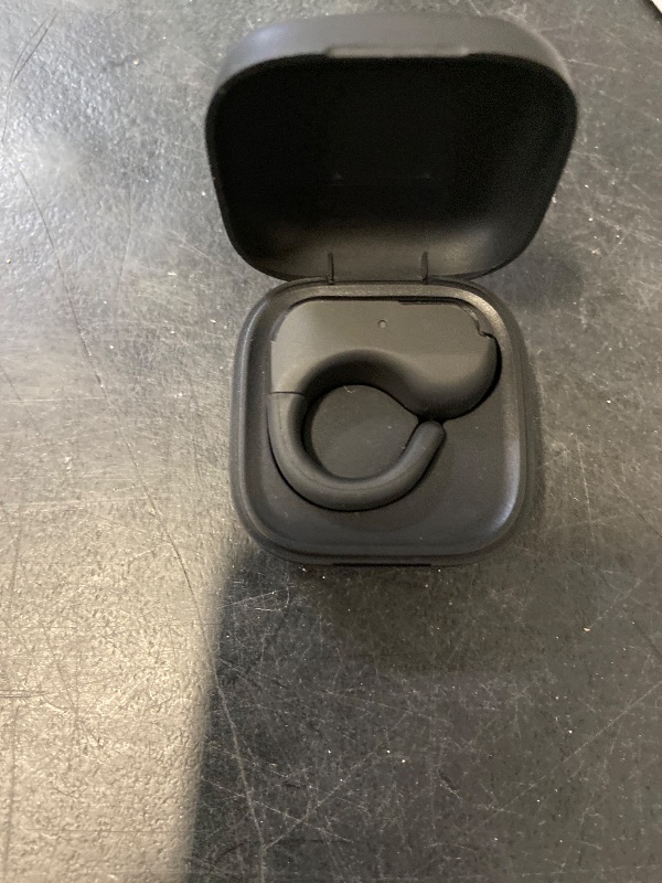 Photo 1 of TikTok Scrolling Ring with Touchpad, Finger Silent Air Mouse, Remote Control for TikTok/YouTube Shorts/Instagram Reels, Bluetooth Page Turner for iPad/Kindle App/iPhone/Android/PC (Black)