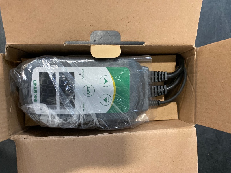 Photo 1 of Inkbird ITC-308 Digital Temperature Controller 2-Stage Outlet Thermostat Heating and Cooling Mode Carboy Homebrew Fermenter Greenhouse Terrarium 110V 10A