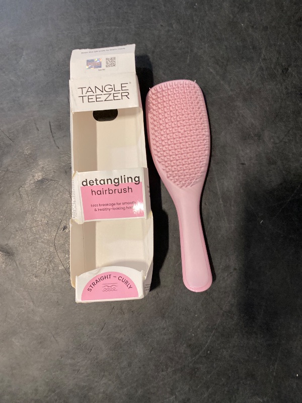 Photo 1 of Tangle Teezer Ultimate Detangler Brush Eliminates Knots Reduces Breakage for All Hair Types