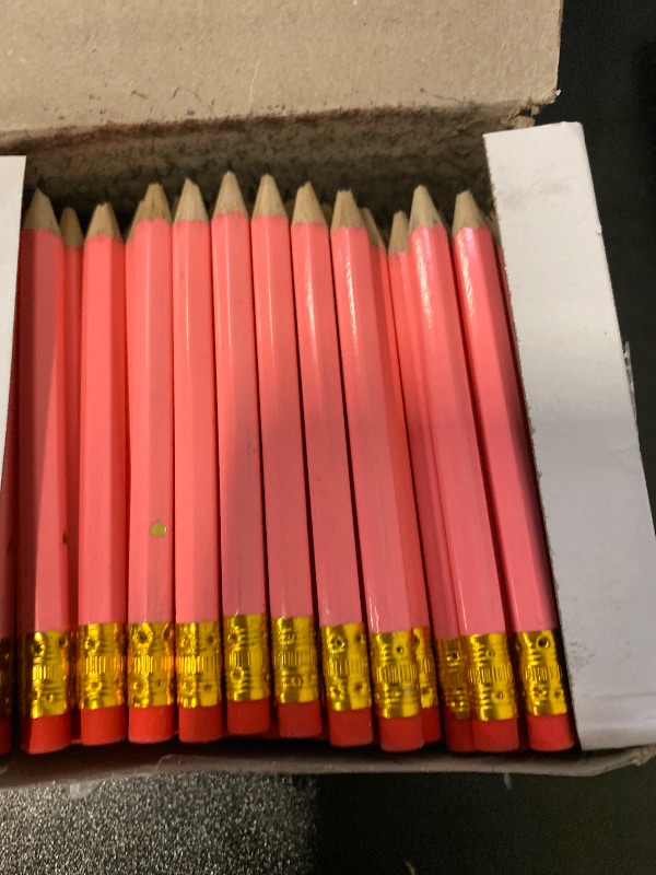 Photo 1 of Zonon 48 Pieces Golf Pencils Mini Half Pencils with Eraser Short with Erasers Bulk Small for Kids HB Wedding Bridal School Office Writing Drawing Pocket(Pink)