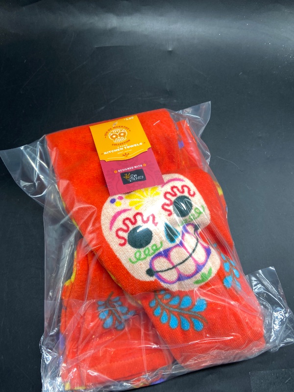 Photo 1 of Set of 2 Dia De Muertos Collection 2 Pack SUGAR SKULL COTTON HAND TOWEL