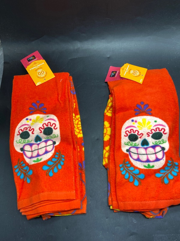 Photo 1 of Set of 2 Dia De Muertos Collection 2 Pack SUGAR SKULL COTTON HAND TOWEL