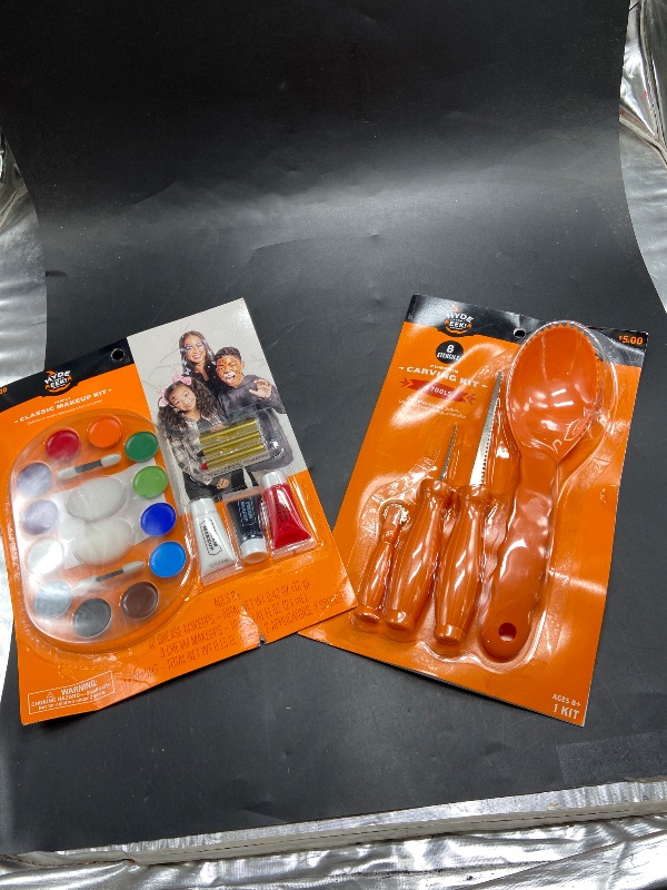 Photo 1 of 2 Item Bundle - Halloween accessories 