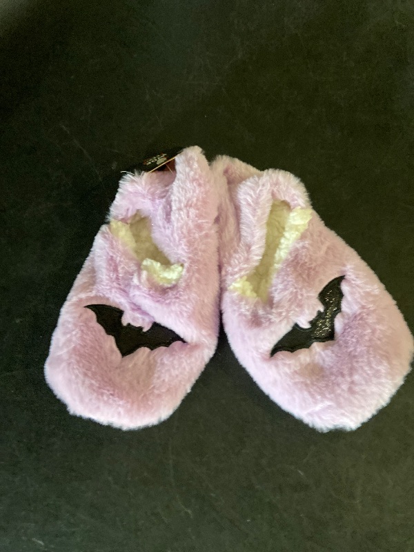 Photo 1 of Size S/m - Women's Bat Glitter Embroidered Halloween Faux Fur Pull-on Slipper Socks with Grippers - Hyde & EEK! Boutique™ Purple/Black
