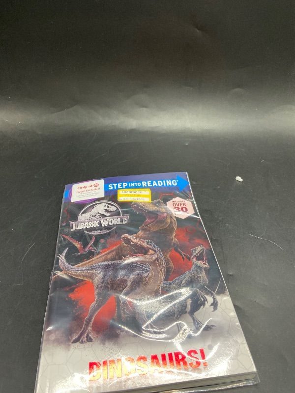 Photo 1 of jurassic World Step Into Reading Bindup 