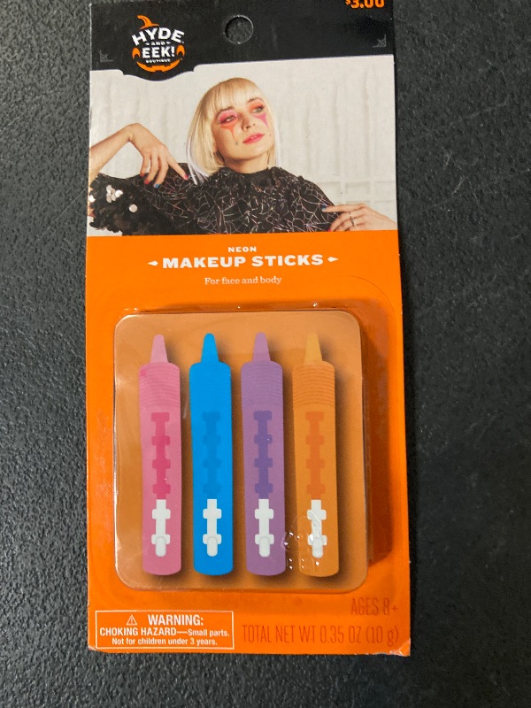 Photo 1 of 7 Item Bundle - Halloween accessories 