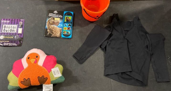 Photo 1 of 6 item Bundle  