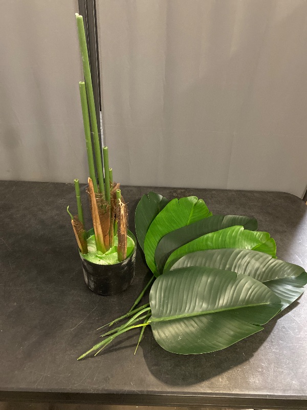Photo 1 of Artificial Bird of Paradise Plant 7Ft Fake Tropical Palm Tree with 17Trunks Faux Banana Leaf Trees in Pot for Home Indoor Outdoor Office Modern Decor Housewarming