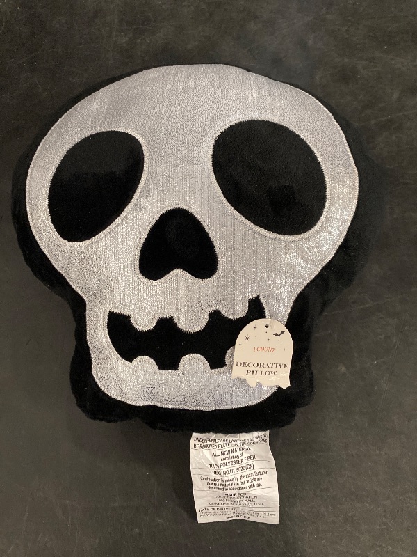 Photo 1 of Halloween Novelty SKULL Decorative Pillow Target Bullseye Playground 2024
