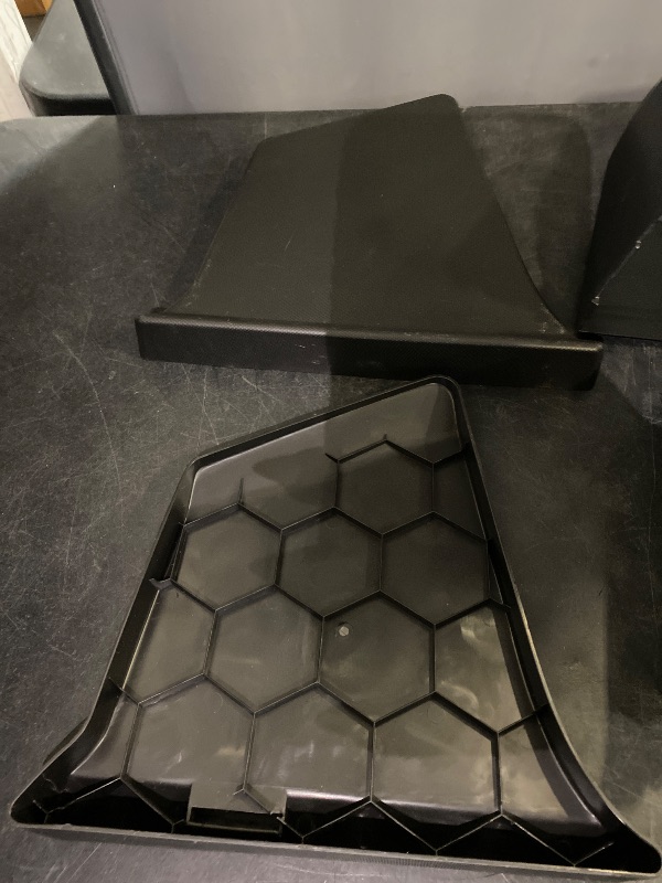 Photo 1 of 8 Pcs. Tesla Storage Space liners (Model unknown)