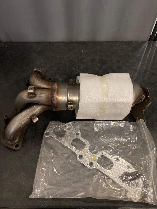 Photo 1 of Catalytic Converter Kit Compatible with Altima 2013-2018 2.5L L4, Rogue 2014-2020 2.5L L4,Repklace OE 16694, 641427, EPA Compliant