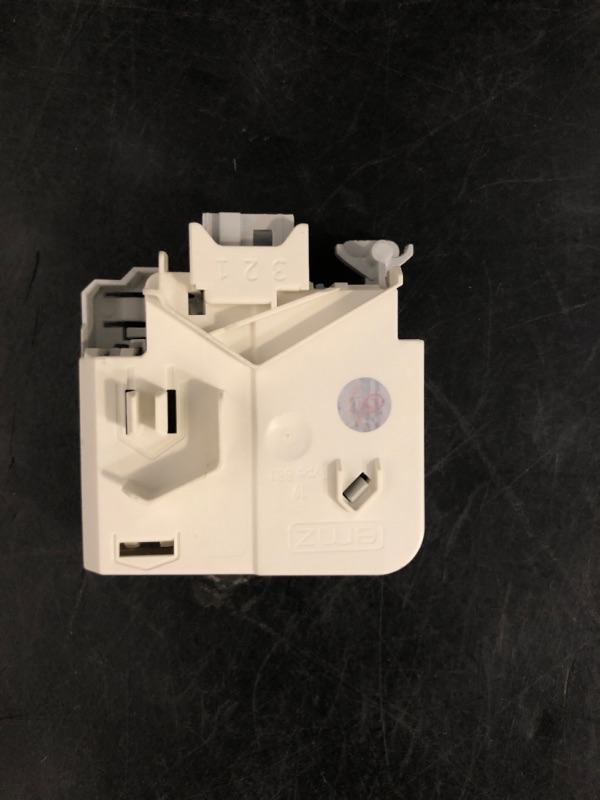 Photo 1 of Drum Washing Machine IQ500 IQ300 IQ700 Door Lock Switch Parts EMZ, Compatible For SIEMENS, Compatible For Bosch(WHITE)
