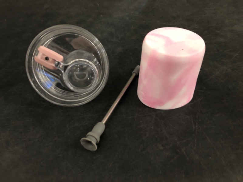 Photo 1 of Cirkul 40oz All-Day StrawSip™ Lid & Pink Swirl Protective Bumper, Leak-Resistant Lid with Reusable Straw