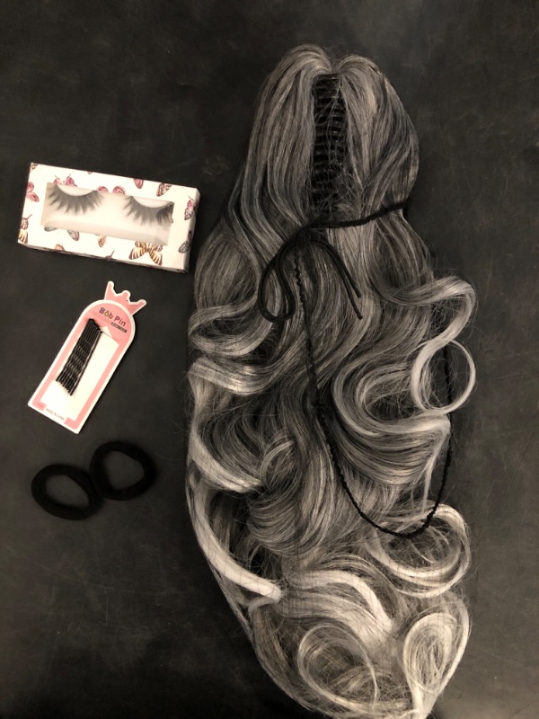 Photo 1 of Claw Clip Ponytail Extension 18" Clip in Wavy Ponytail Hair Extensions Long Pony Tails for Women Extensions Sliver Gray to Platinum Blonde Wave Hairpiece