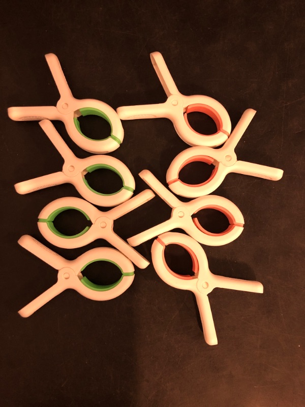 Photo 1 of 5.1 Inch Extra Large Beach Towel Clips for Beach Chairs Jumbo Size Clothes Pins Heavy Duty for Cruise Towel Holder Clothespins for Clothes Pool Boat 2 Colors 8 pcs
