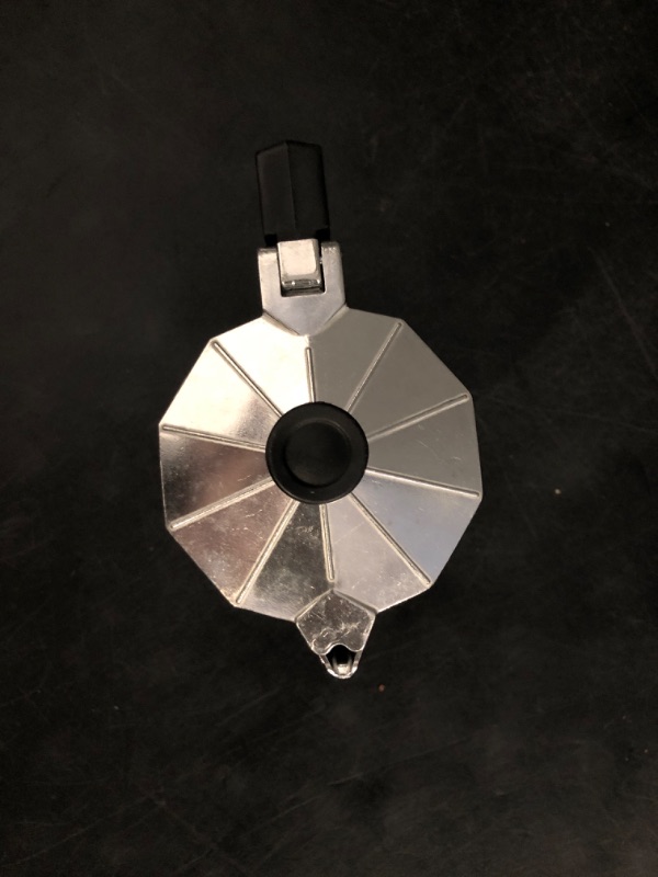 Photo 1 of Vaolvpant 2 Cup Aluminum Moka Pot Classic Stovetop Espresso Coffee Maker 100ml 3.4oz Coffeemaker Percolator Mocha Pot Greca Coffee Maker Cafe Makers for Italian and Cuban Café Brewing Silver