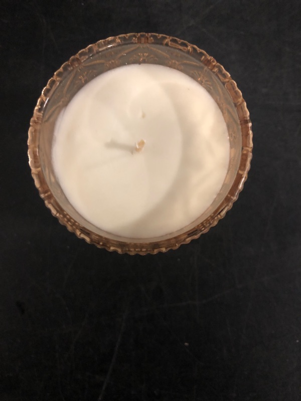 Photo 1 of LA JOLIE MUSE Vanilla Bomb Candle –Vanilla, Lemon Zest & Patchouli Scented | 6 oz Natural Soy Wax | 40 Hours Clean Burn | Gift-Ready for Hosts, Gatherings | Elegant Home Décor
