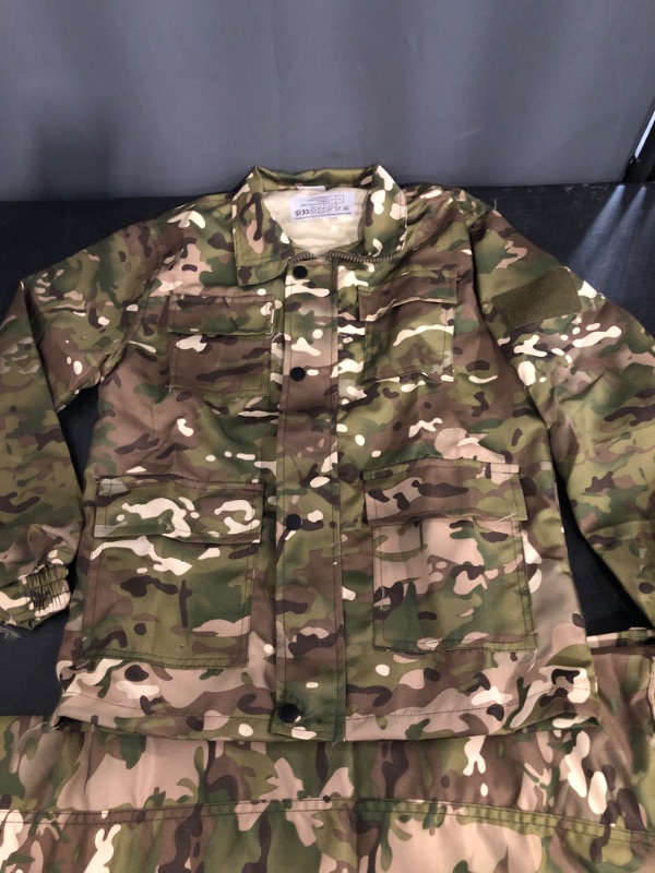 Photo 1 of (Size 10-12) Army children's tactical clothing camouflage clothing soldiers children's clothing boy camouflage
