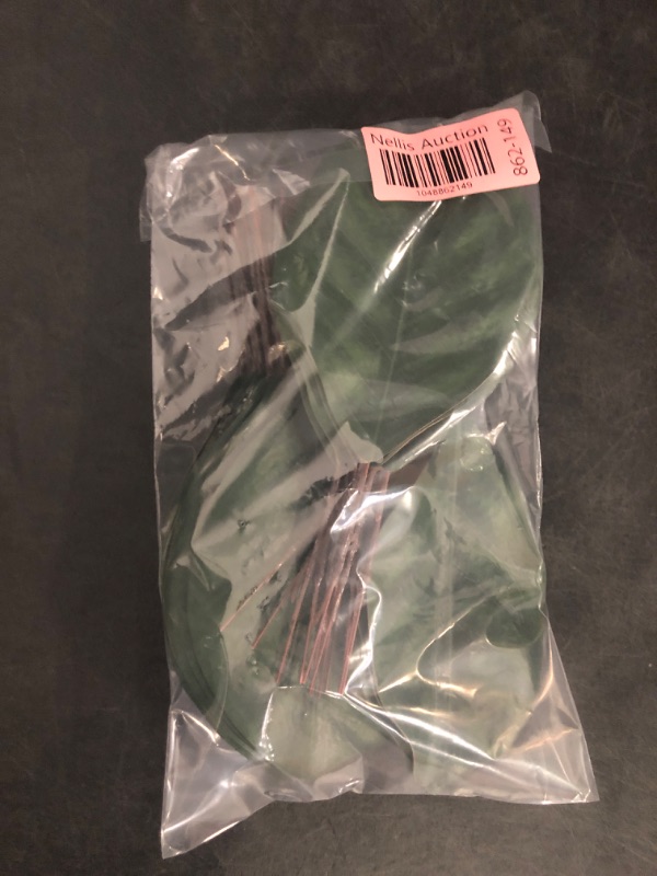 Photo 1 of Artificial Green Magnolia Leaves Pack of 40 for Wedding Decor, Home Decor, Indoor Decor, Book Decorative, Bookmark, Fake Leaves Decor, Magnolia Wreath, Artificial Plants
