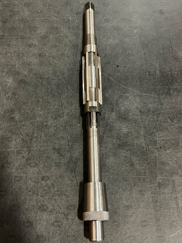 Photo 1 of HHIP 2006-9170#8/A High Speed Steel Adjustable Blade Reamer (1/4-9/32)
