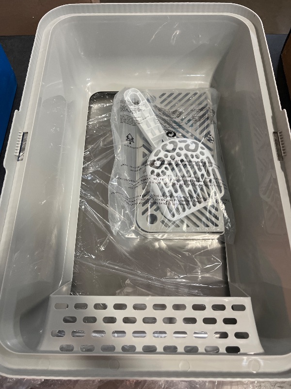 Photo 1 of Enclosed Stainless Steel Cat Litter Box with Lid Extra Large Litter Box for Big Cats XL Metal Litter Pan Tray with High Wall Sides Enclosure, Non-Sticky, Anti-Leakage, Easy Cleaning