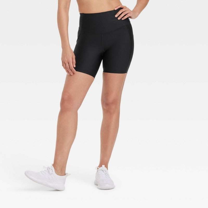 Photo 1 of (L) Women's Effortless Support High-Rise Pocketed Bike Shorts 6" - All in Motion™ Black L: Moisture Wicking, Quick Drying
