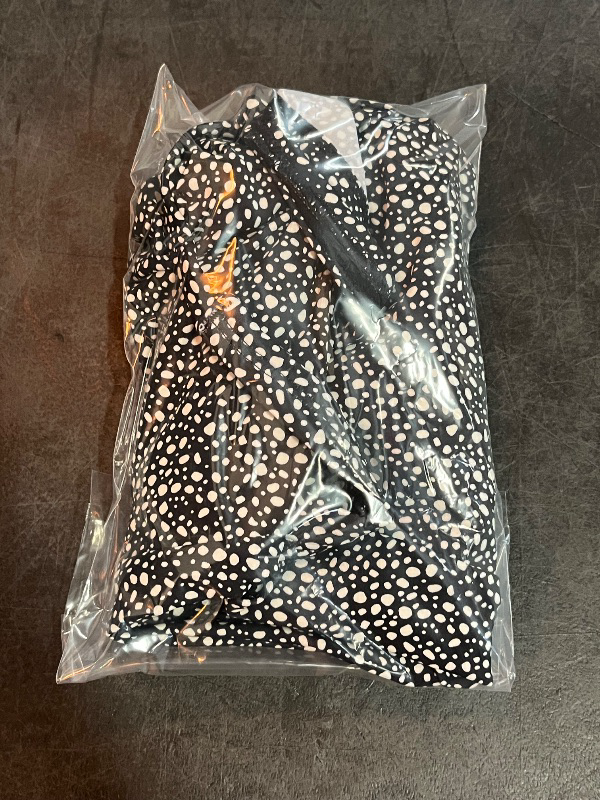 Photo 1 of (XS) Women's Scoop Neck Tankini Top - Shade & Shore™ Multi XS