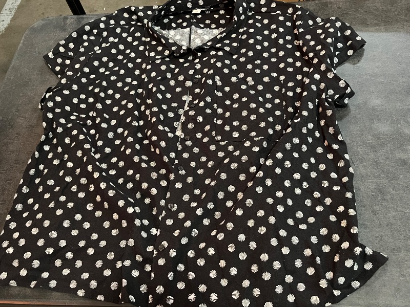 Photo 1 of (3X) Women's Short Sleeve Button-Down Shirt - Ava & Viv™ Black 3X
